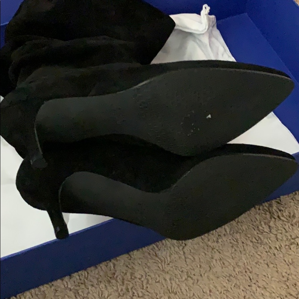 Boots - Picture 3 of 4